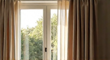 Aufhängungssysteme für Gardinenstangen (5/10)