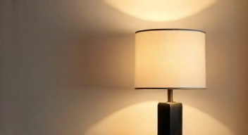 Der Trend zu geometrischen Formen im Lampendesign (3/10)